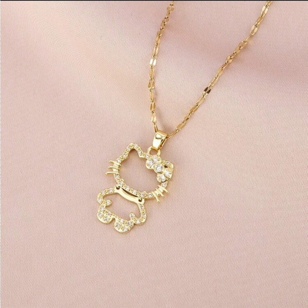Hello Kitty Pendant Necklace